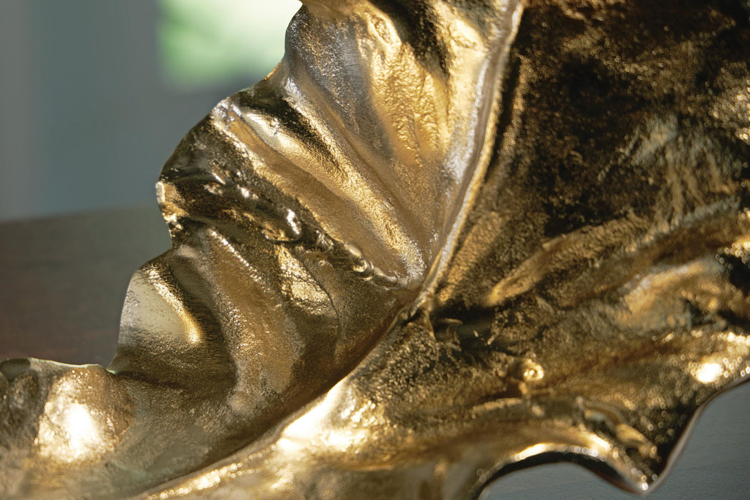 Darinsen - Sculpture - Gold / Silver Finish - Tallahassee Discount Furniture (FL)