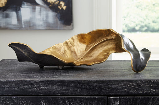 Melinda - Sculpture - Black / Gold Finish - Tallahassee Discount Furniture (FL)