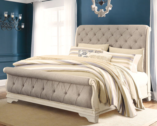 Realyn - Upholstered Sleigh Bed - Tallahassee Discount Furniture (FL)