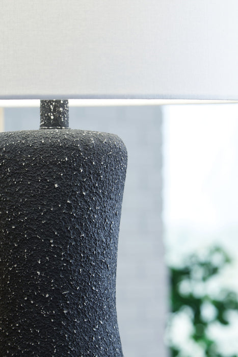 Maykins - Black - Metal Table Lamp - Tallahassee Discount Furniture (FL)