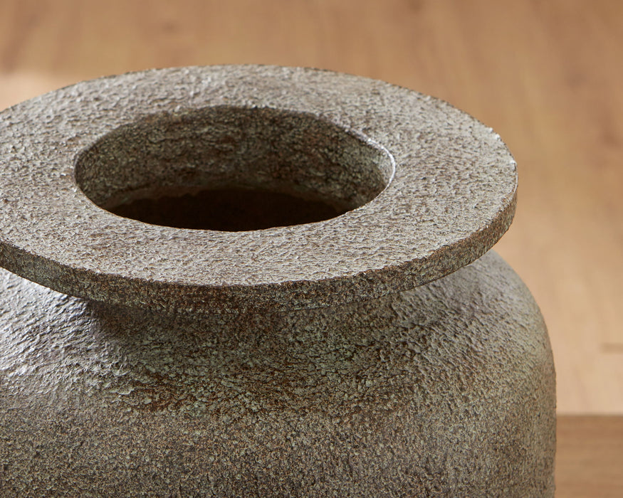 Jedwick - Vase - Tallahassee Discount Furniture (FL)