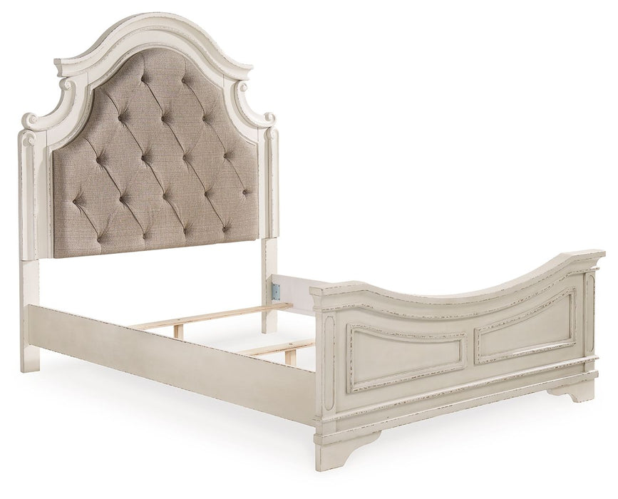 Realyn - Upholstered Panel Bed - Tallahassee Discount Furniture (FL)