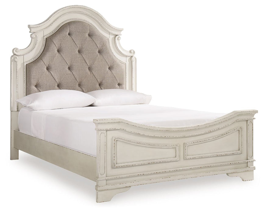Realyn - Upholstered Panel Bed - Tallahassee Discount Furniture (FL)