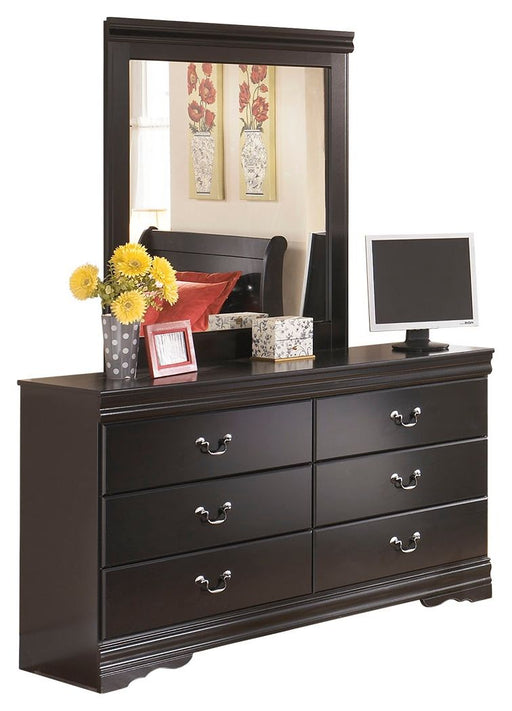 Huey Vineyard - Dresser, Mirror - Black - Tallahassee Discount Furniture (FL)