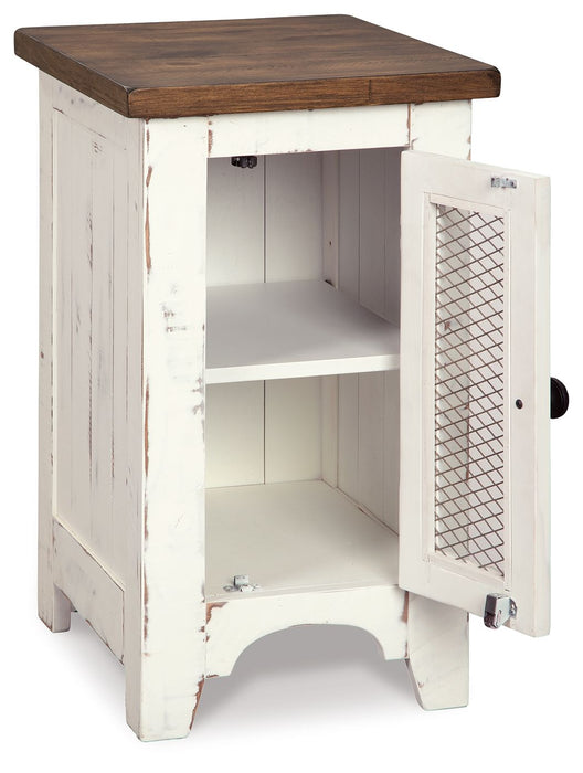 Wystfield - Chair Side End Table - White / Brown - Tallahassee Discount Furniture (FL)