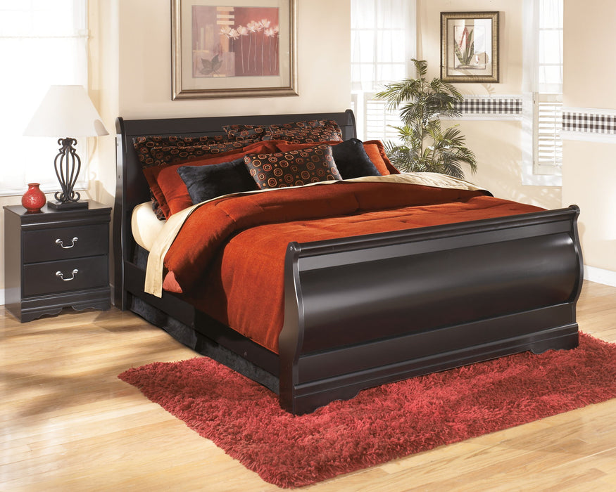 Huey Vineyard - Bedroom Set - Tallahassee Discount Furniture (FL)