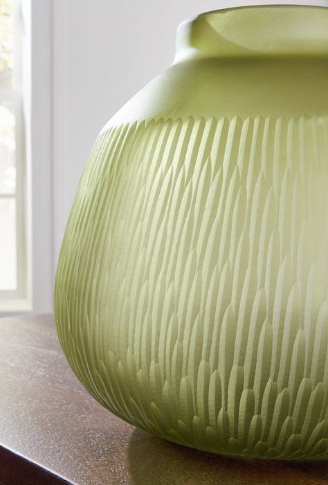 Scottyard - Vase - Tallahassee Discount Furniture (FL)