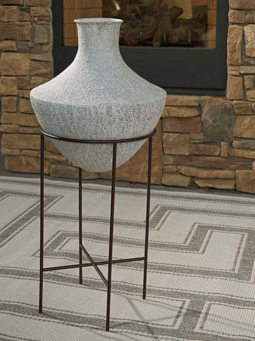 Estonbank - Vase - Tallahassee Discount Furniture (FL)