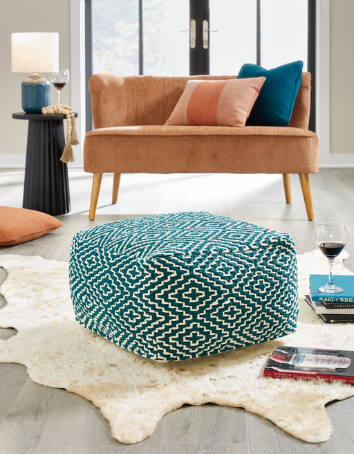 Brynnsen - Pouf - Tallahassee Discount Furniture (FL)