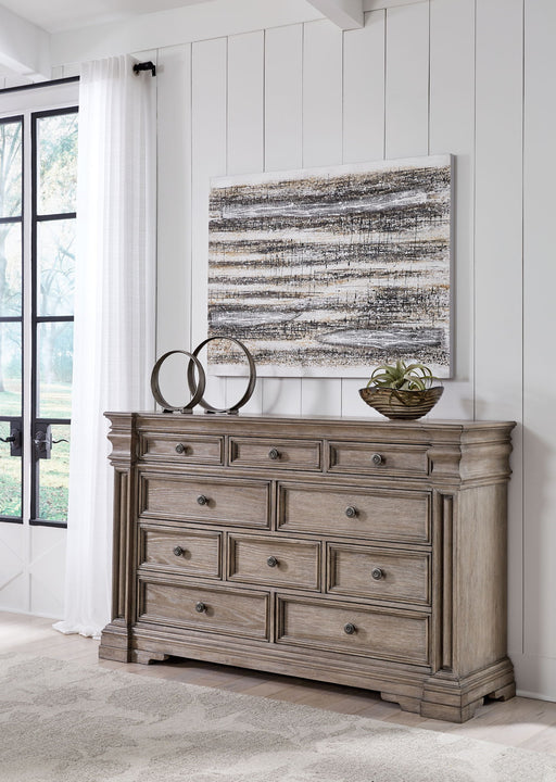 Blairhurst - Light Grayish Brown - Dresser - Tallahassee Discount Furniture (FL)