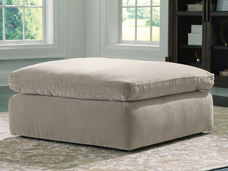 Maxton Heights - Oversized Accent Ottoman - Tallahassee Discount Furniture (FL)