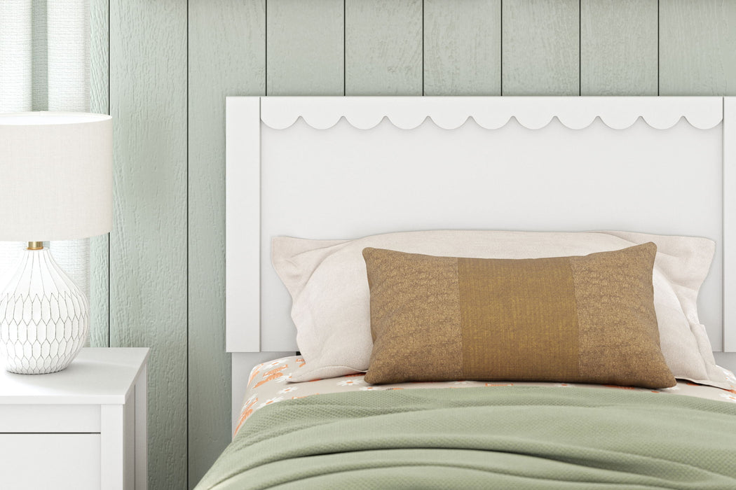 Hallityn - Panel Headboard - Tallahassee Discount Furniture (FL)