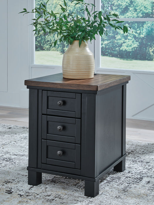 Wildenauer - Brown / Black - Chair Side End Table - Tallahassee Discount Furniture (FL)