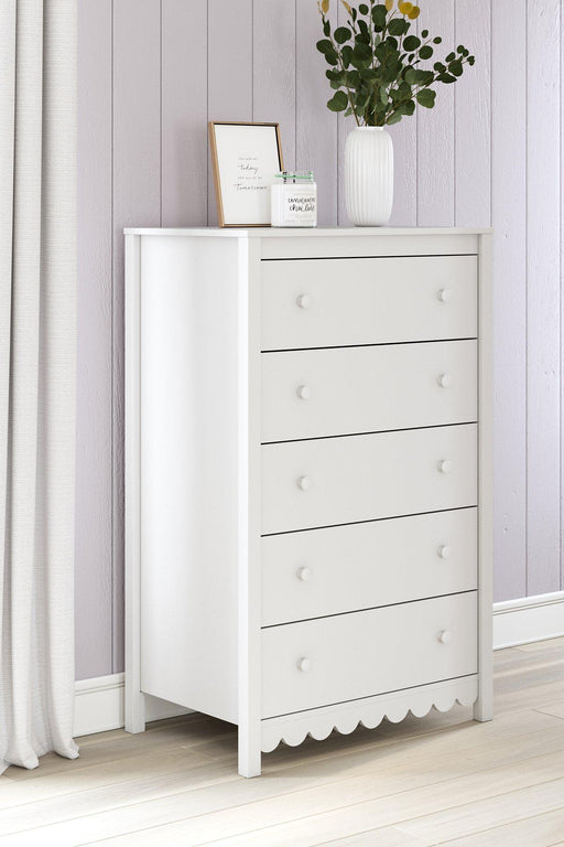 Hallityn Chest of Drawers - Tallahassee Discount Furniture (FL)
