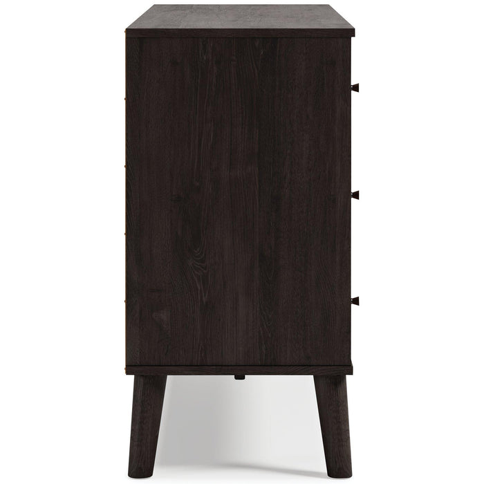 Piperton Dresser - Tallahassee Discount Furniture (FL)