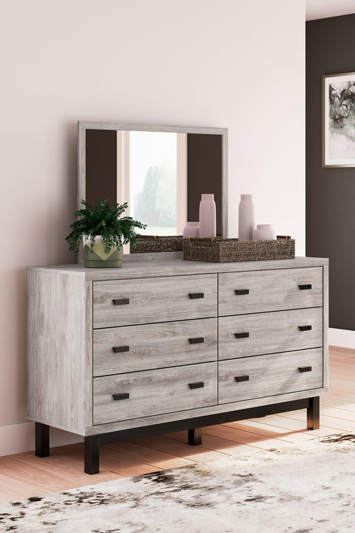 Vessalli Dresser and Mirror - Tallahassee Discount Furniture (FL)