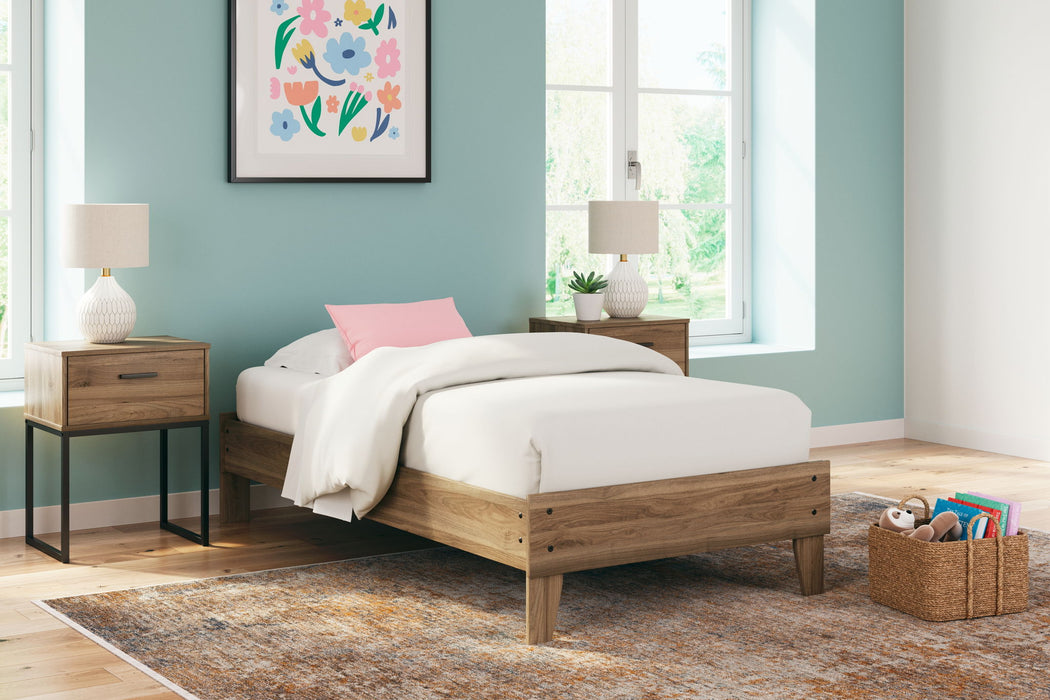 Deanlow - Platform Bed - Tallahassee Discount Furniture (FL)