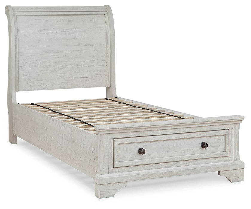 Robbinsdale - Sleigh Bed - Tallahassee Discount Furniture (FL)