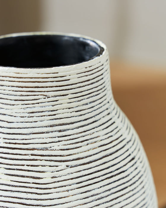 Girtha - Vase - Tallahassee Discount Furniture (FL)