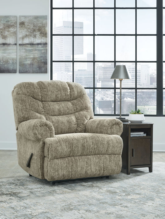 Movie Man - Zero Wall Recliner - Tallahassee Discount Furniture (FL)