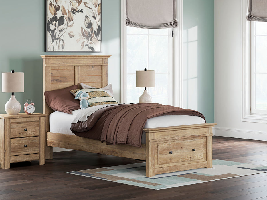 Makidern - Panel Storage Bed With Storage Footboard - Tallahassee Discount Furniture (FL)