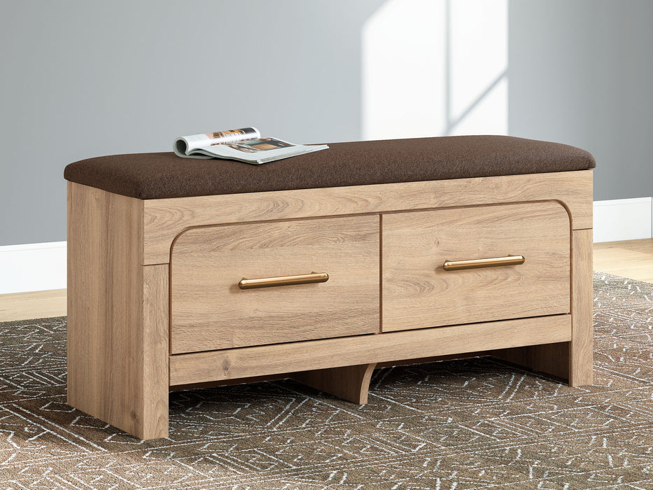 Kinlanni - Bedroom Upholstered Storage Bench - Tan / Brown - Tallahassee Discount Furniture (FL)